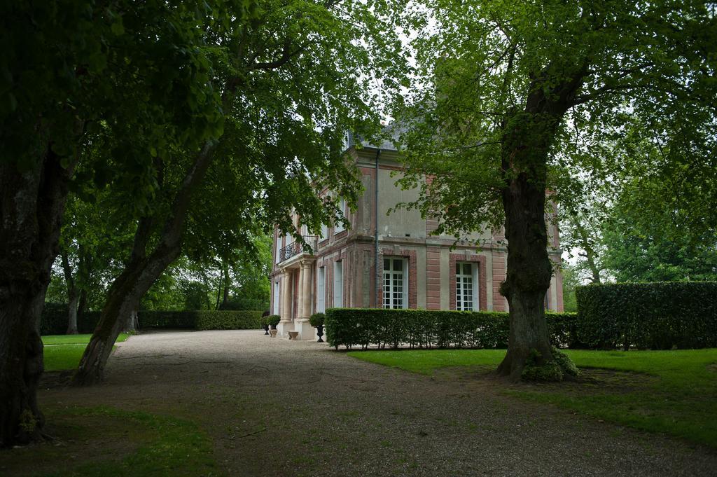 Chateau De Maillot Hotel Bonneville-la-Louvet Eksteriør billede
